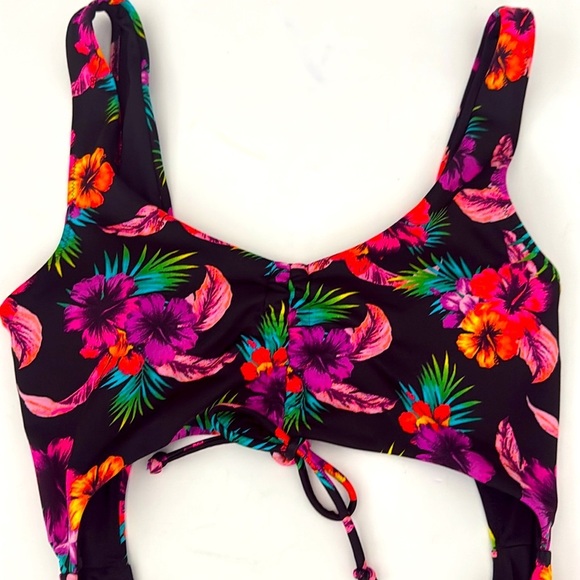 Victoria’s Secret PINK Floral Cutout swimsuit one piece Small - Picture 3 of 8